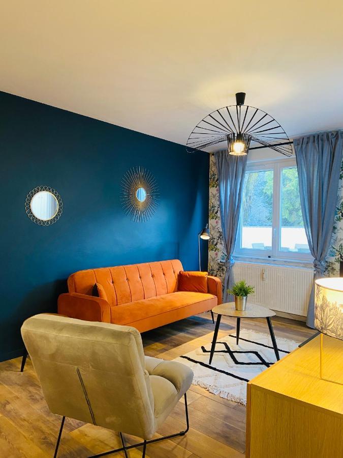 Appartement 2 Chambres Avec Terrasse Vue Sur Jardin Arbore Pontarlier Exterior photo