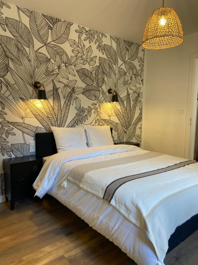 Appartement 2 Chambres Avec Terrasse Vue Sur Jardin Arbore Pontarlier Exterior photo